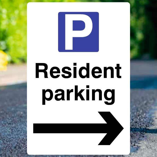 Resident Parking Right Arrow P Sign - UK Safety Signs Store